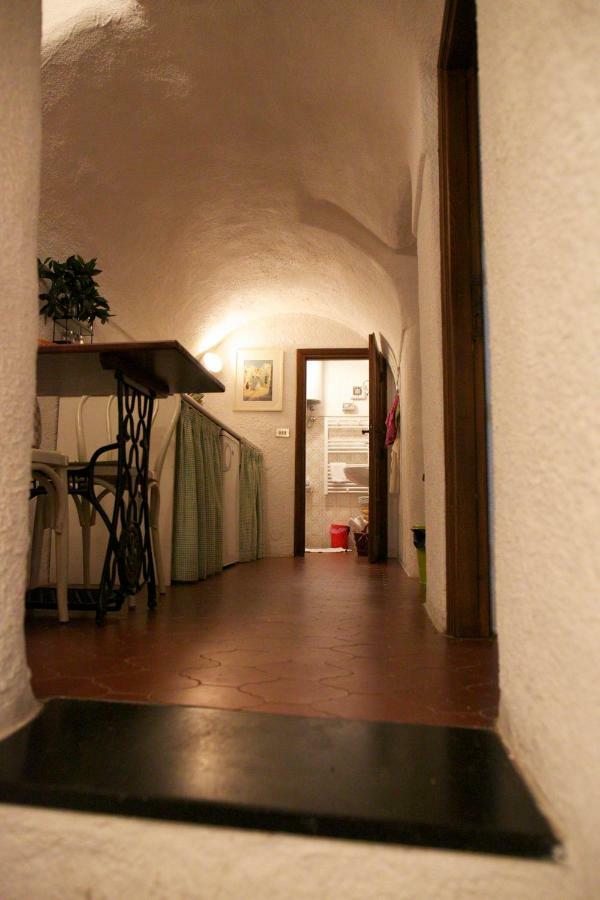 Appartamento Le Violette Dolceacqua Exterior foto